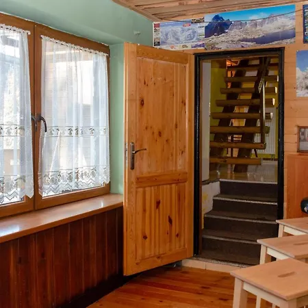 Aqualand - Sportove A Vycvikove Stredisko Zps *