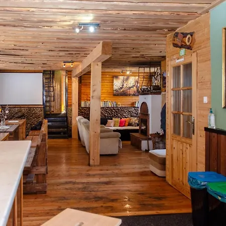 Aqualand - Sportove A Vycvikove Stredisko Zps בקתה