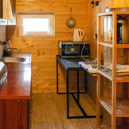 Aqualand - Sportove A Vycvikove Stredisko Zps *