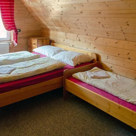 Aqualand Chata - Sportove A Vycvikove Stredisko Zps Chalet Dedinky