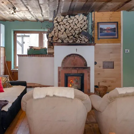 Aqualand - Sportove A Vycvikove Stredisko Zps Dedinky