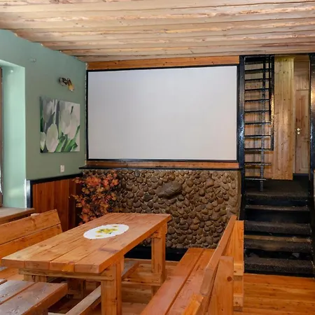 Aqualand Chata - Sportove A Vycvikove Stredisko Zps Chalet Dedinky
