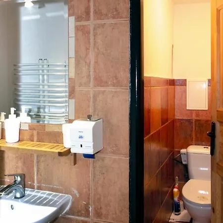 Aqualand - Sportove A Vycvikove Stredisko Zps Chalet Dedinky